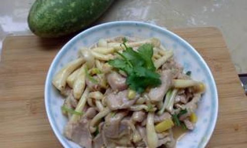 The Art of Stir-Frying:Mastering White Jade Mushroom and Pork Stir-Fry at Home