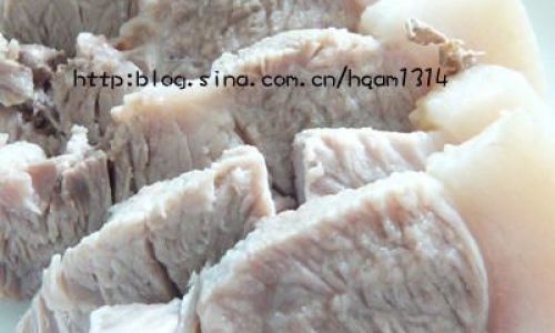 Mastering the Art of White-Cooked Pork:A Guide to Tender,Flavorful Perfection