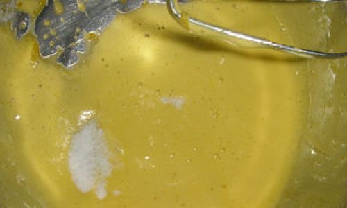Mastering the Art of Homemade White Salad Dressing:A Comprehensive Guide
