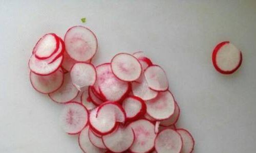 The Ultimate Guide to Pickling Daikon Greens:Secrets to Crispy,Flavorful Perfection