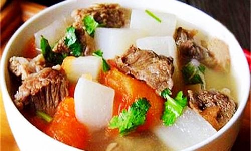 A Hearty and Nourishing White Radish Beef Soup Recipe:A Step-by-Step Guide to Comfort in a Bowl