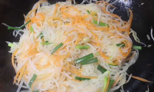 Mastering the Art of Stir-Frying Daikon and Carrots:A Guide to Perfectly Crisp and Flavorful Dishes
