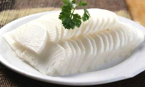 Mastering the Art of White Radish Stewed Fish:A Step-by-Step Guide to Culinary Excellence