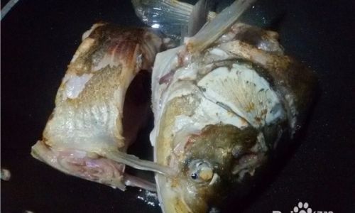 Mastering the Art of Cooking Silver Carp:A Comprehensive Guide to Delicious Recipes and Techniques