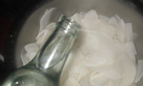 The Great Debate:To Water or Not to Water When Pickling Radish with White Vinegar