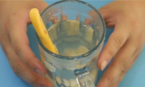 How to Make White Vinegar-Infused Garlic:A Step-by-Step Guide and Its Culinary Uses