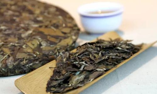Mastering the Art of Brewing White Tea:A Comprehensive Guide to Time,Technique,and Flavor