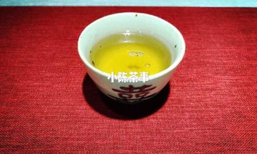 The Optimal Vessels for Brewing White Tea:A Comprehensive Guide to Enhancing Flavor and Aroma