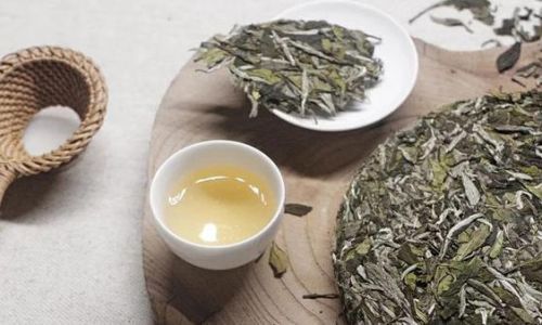 Unveiling the Enigma of White Tea:A Journey Through History,Craftsmanship,and Wellness