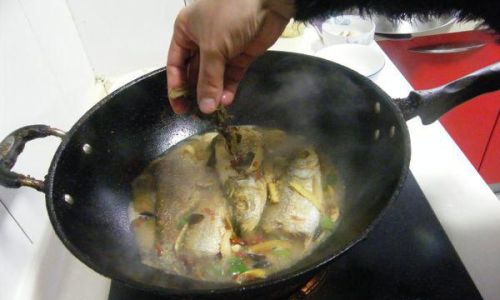 Mastering the Art of Cooking White Trevally:Delicious Recipes and Expert Tips