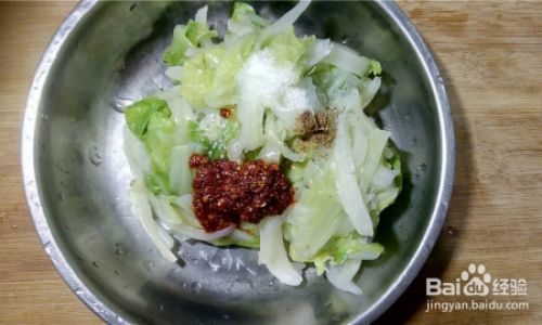 Mastering the Art of Cold Cabbage Salad:A Step-by-Step Guide to Refreshing Delights