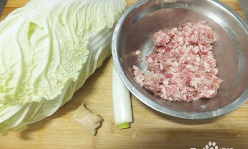Homemade Cabbage Rolls:A Step-by-Step Guide to Traditional Chinese Comfort Food
