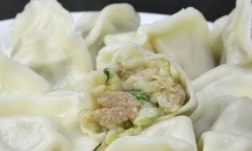 Mastering the Art of Crafting Perfect Pork and Cabbage Dumpling Filling:A Step-by-Step Guide