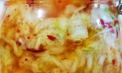 The Ultimate Guide to Crafting Crispy and Flavorful Cabbage Kimchi:Expert Tips and Techniques