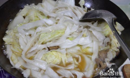Savory Symphonies:Elevating Cabbage and Vermicelli Noodles into Culinary Masterpieces