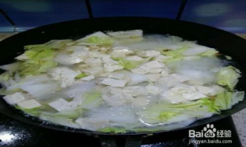 A Heartwarming Recipe:Mastering the Art of Chinese Cabbage and Tofu Stew