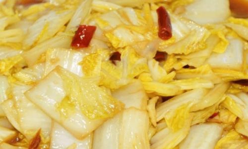 The Versatile and Nutrient-Rich Chinese Cabbage:Exploring Culinary Delights and Health Benefits