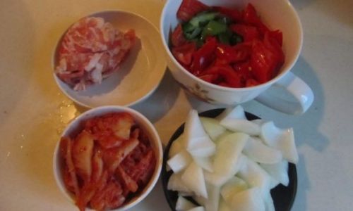 Mastering the Art of Stir-Fried Fish Maw with Cabbage:A Guide to Culinary Excellence