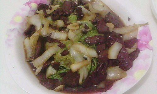 How to Prepare Stir-Fried Pig’s Blood with Chinese Cabbage:A Step-by-Step Guide