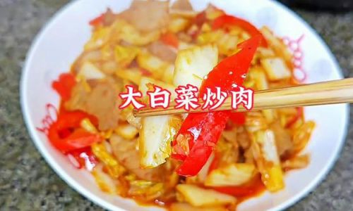 The Authentic Guide to Crafting Perfect Cabbage Stir-Fry with Meat:A Time-Honored Recipe