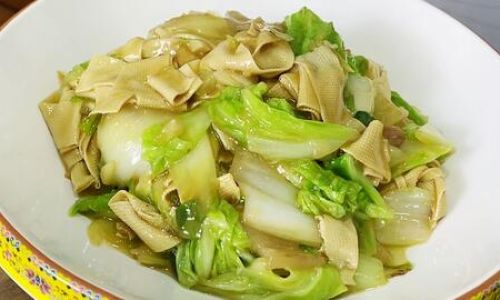 Mastering the Art of Stir-Fried Cabbage with Dried Tofu:A Flavorful Guide to a Classic Dish