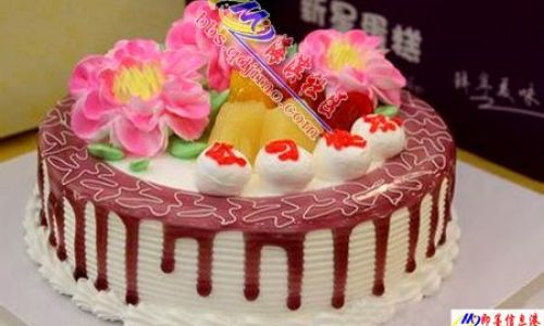 Understanding the Size and Servings of an 8-Inch Cake:A Comprehensive Guide
