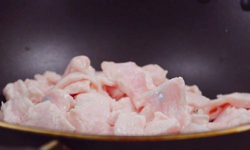 The Time-Honored Craft of Rendering Pork Lard:A Step-by-Step Guide to Culinary Perfection