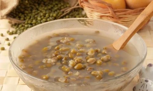 Mastering the Art of Cooking Mung Bean Soup:Techniques for Quick and Perfectly Cooked Beans