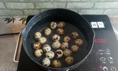 The Science Behind Peeling Quail Eggs:Does Boiling for 3 Minutes Make Shelling Easier?