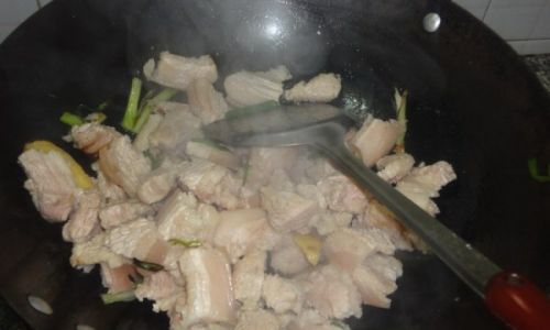 Mastering the Art of Quail Egg Soup:A Delicate and Nutritious Delight