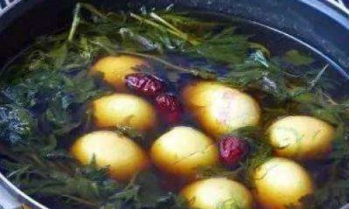 A Step-by-Step Guide to Cooking Eggs with Mugwort Leaves:Traditional Techniques and Health Benefits
