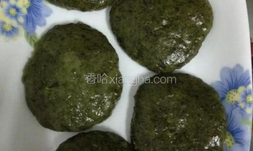 The Art of Crafting Traditional Mugwort Dumplings:A Step-by-Step Guide to Making Authentic 艾草团