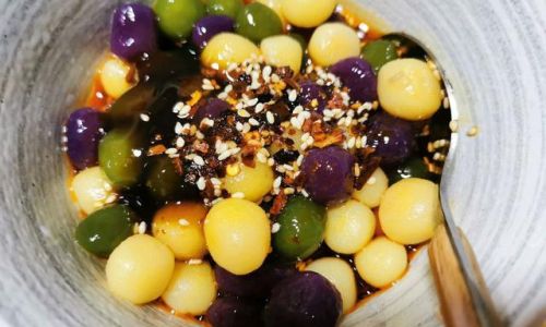 Mastering the Art of Crafting Chewy Taro Balls:A Comprehensive Guide to Homemade Q-弹芋圆