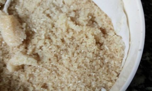 Mastering the Art of Making Delicious Salted Duck Egg Stuffed with Glutinous Rice