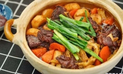 Mastering the Art of Making a Delicious Cantonese Goat Meat Stew