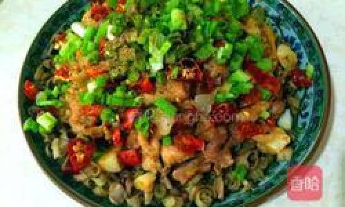 How to Make Steamed Pork with Dried Green Beans:A Culinary Delight