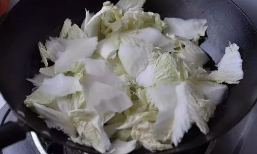 Mastering the Art of Dry-Fried Chinese Cabbage:A Comprehensive Guide