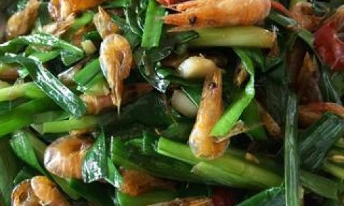 How to Stir-Fry Phoenix Tail Mushrooms with Leeks:A Culinary Delight