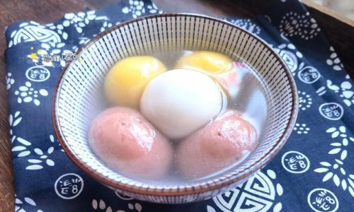 How to Make Delicious Pink Glutinous Rice Balls Yuanxiao)