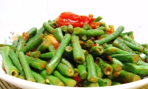 How to Make Tomato and Long Bean Stir-Fry:A Culinary Delight