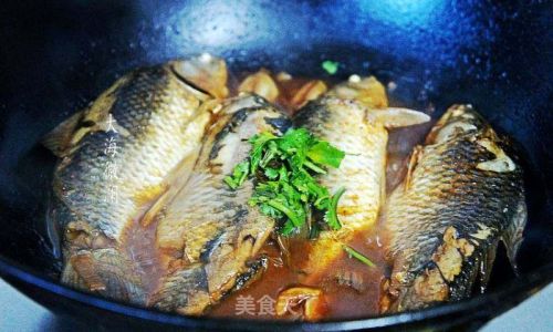 Mastering the Art of Stewed Carp:A Comprehensive Guide