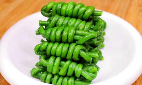 How to Make Simple and Delicious Short Snap Peas