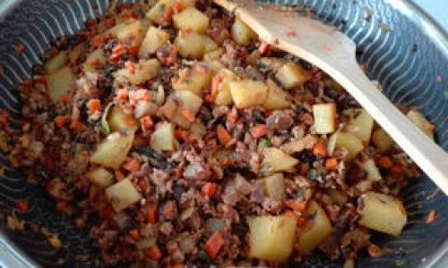 How to Make Electric Pot Pea and Sausage Steamed Rice