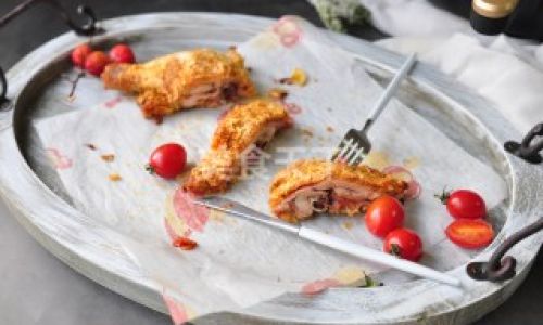 How to Make Crispy Honey-Glazed Roast Chicken