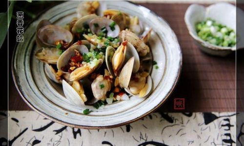 How to Make Scallion Oil Clam Dish:A Step-by-Step Guide