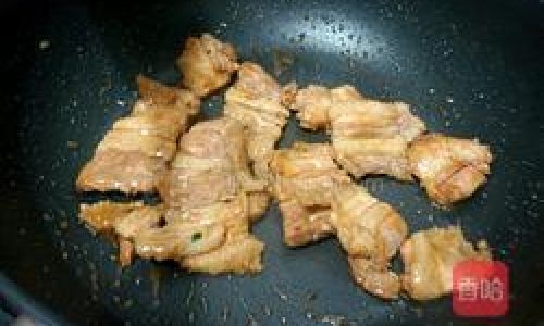 Mastering the Art of Stir-Frying Pork Belly with Scallions