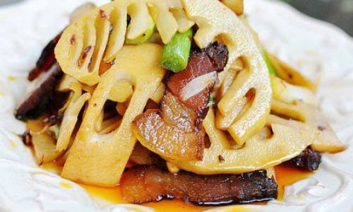 Mastering the Art of Steamed Preserved Pork with Spring Bamboo Shoots