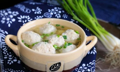Mastering the Art of Crafting Whiter and Tender Chicken Meatballs