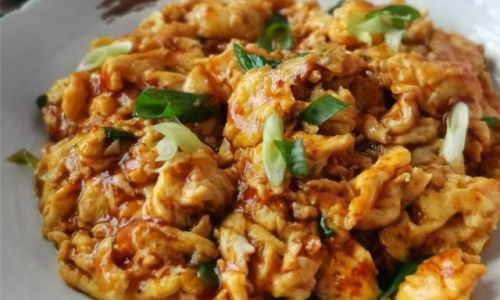 Mastering the Art of Making Healthy and Delicious Oil-Free Scrambled Eggs