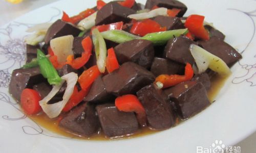 How to Cook Stir-Fried Pigs Blood:A Culinary Guide